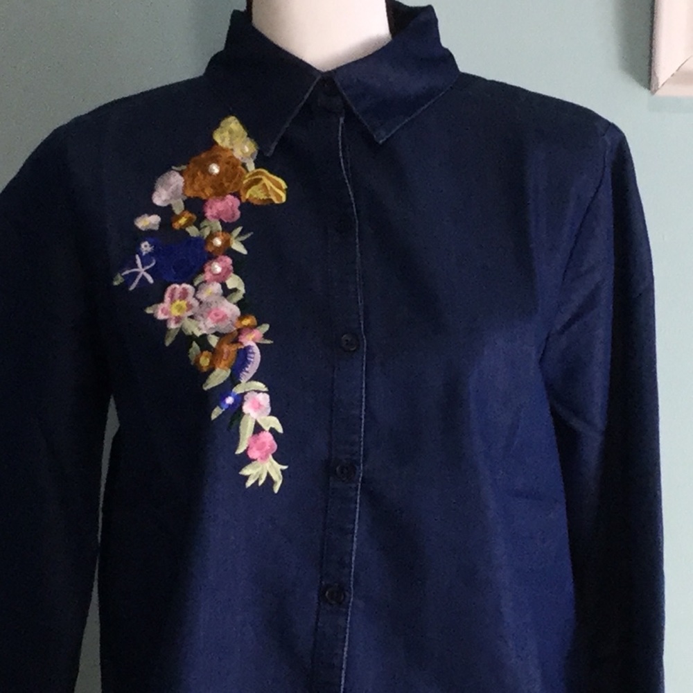 August Silk - Blue Denim Top - Picture 3 of 8